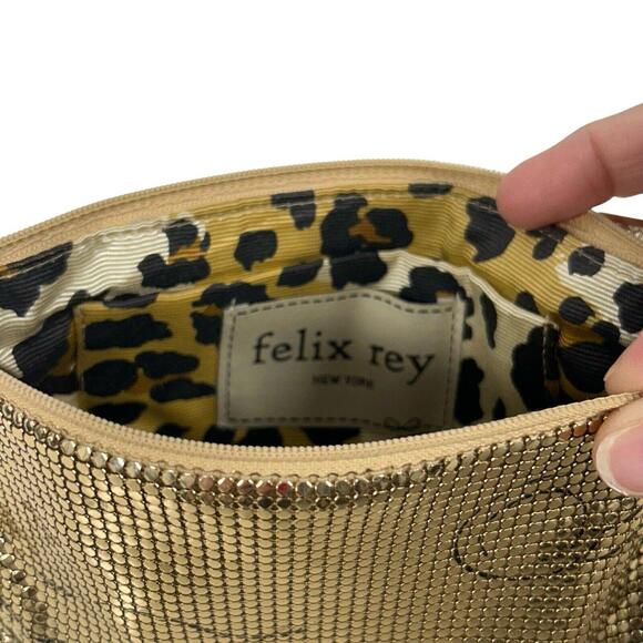 Felix Rey Gold Sequin Clutch Bag With Animal Print Lining 9” X 5.5” Beautiful!! - Picture 5 of 5